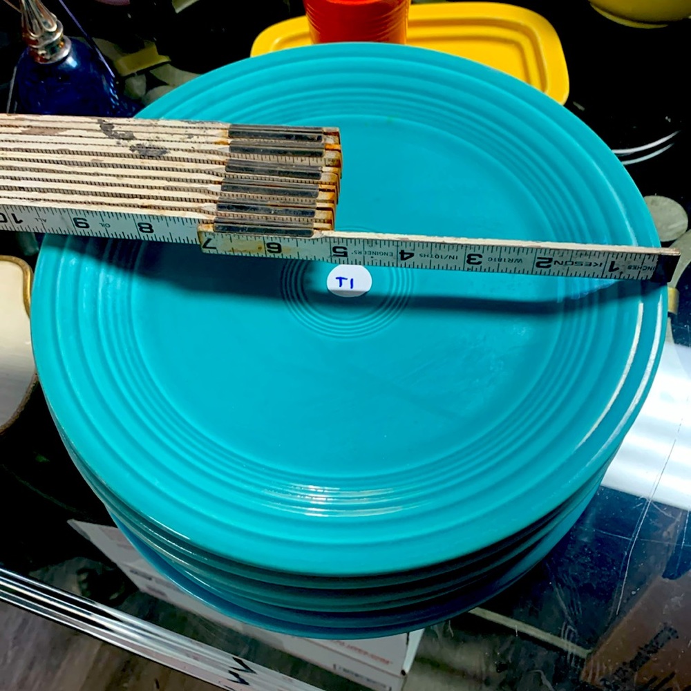 Fiesta Vintage Original Turquoise 9.5” Plate Wet foot!!! T1